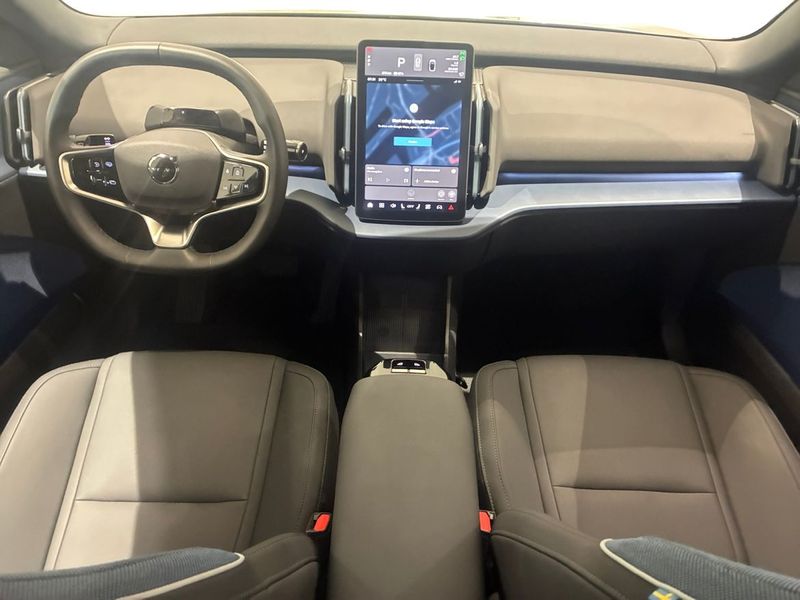 Volvo EX30 bild 5