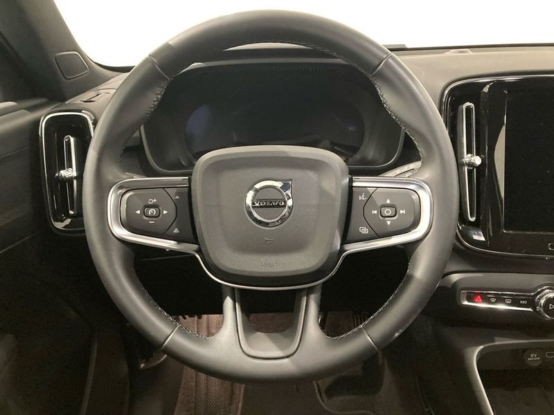 Volvo EX40 bild 10