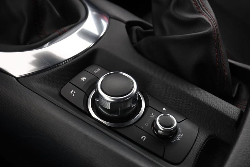 Mazda MX-5 bild 26