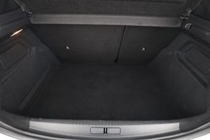 Peugeot 208 bild 18