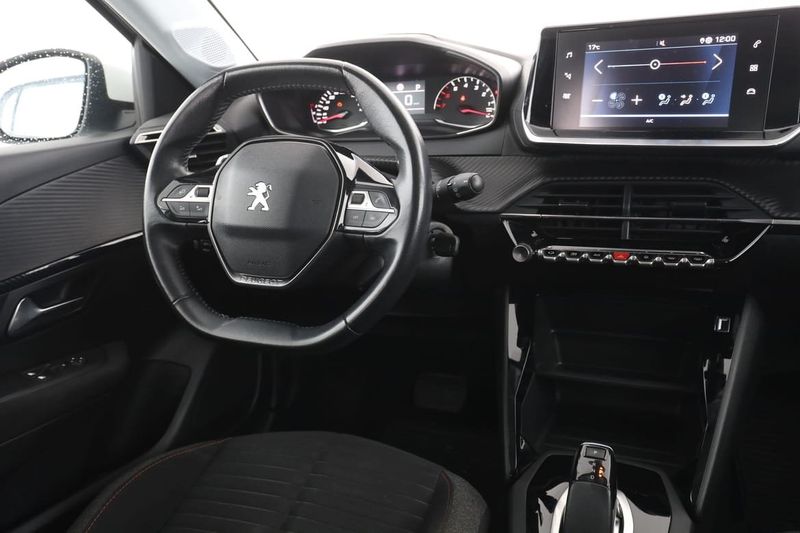 Peugeot 208 bild 14