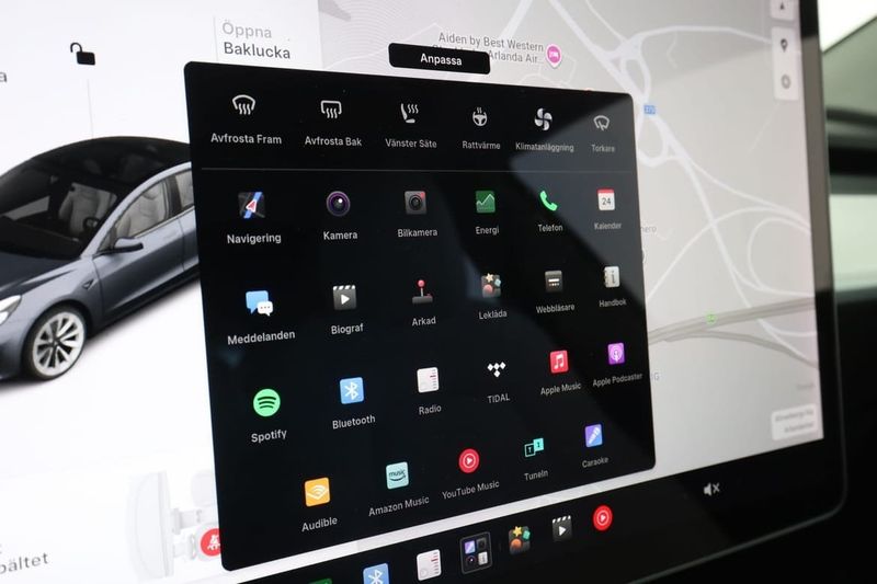 Tesla Model 3 bild 24