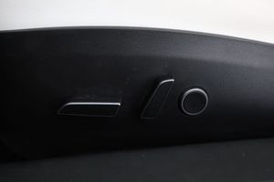 Tesla Model 3 bild 33