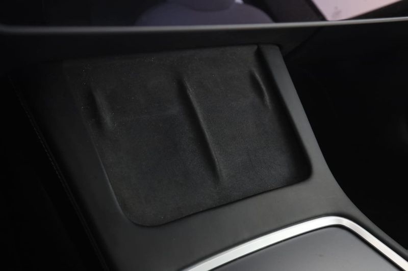 Tesla Model 3 bild 26