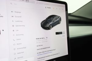 Tesla Model 3 bild 20