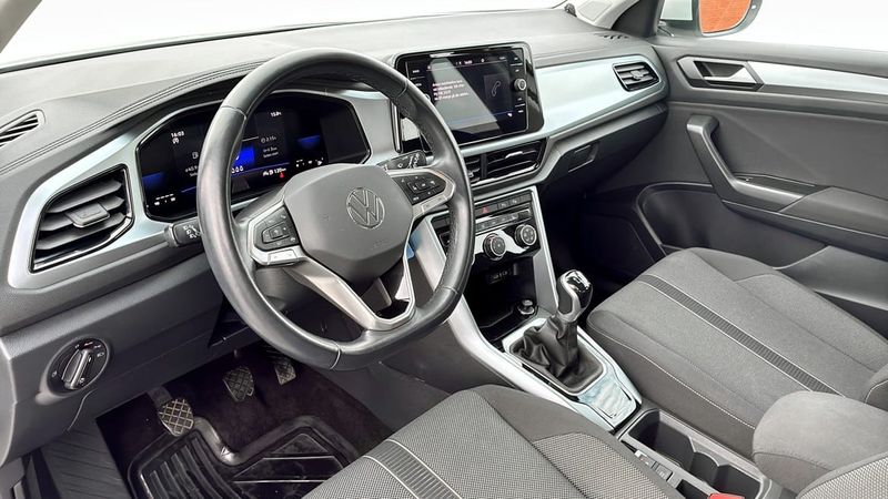 Volkswagen T-Roc bild 7