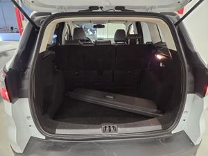 Ford Kuga bild 8