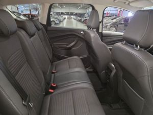Ford Kuga bild 5