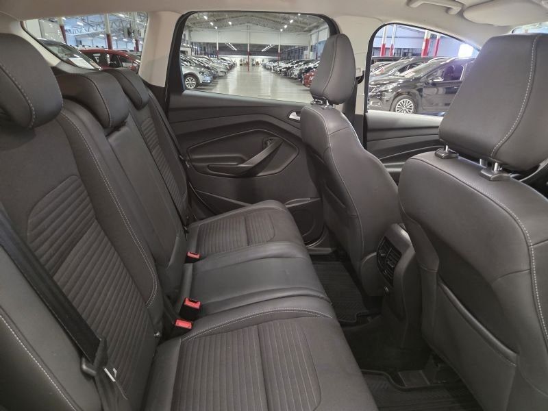 Ford Kuga bild 5