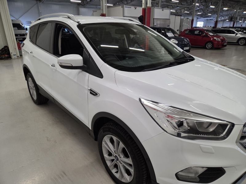 Ford Kuga bild 3