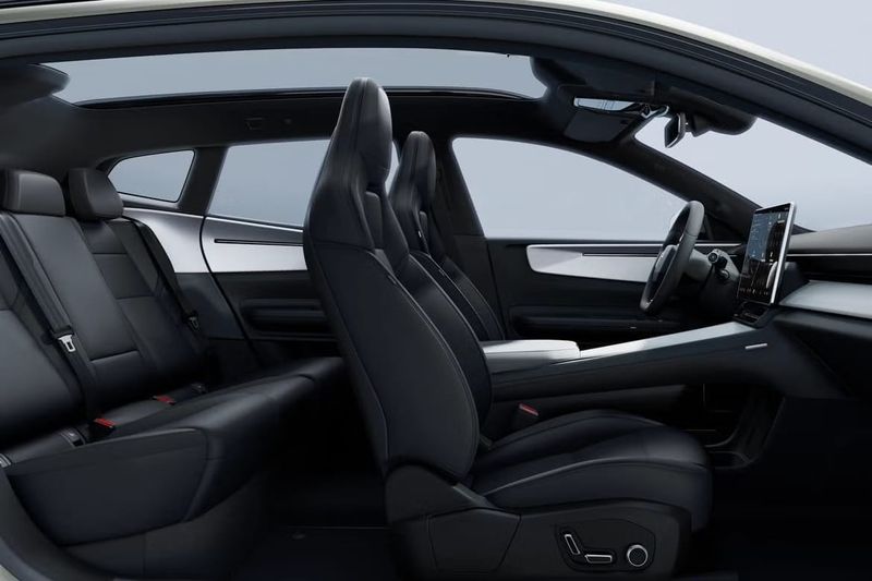 Polestar 4 bild 2