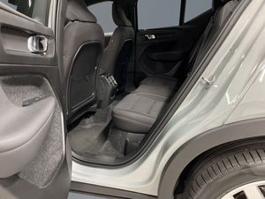Volvo EX40 bild 8