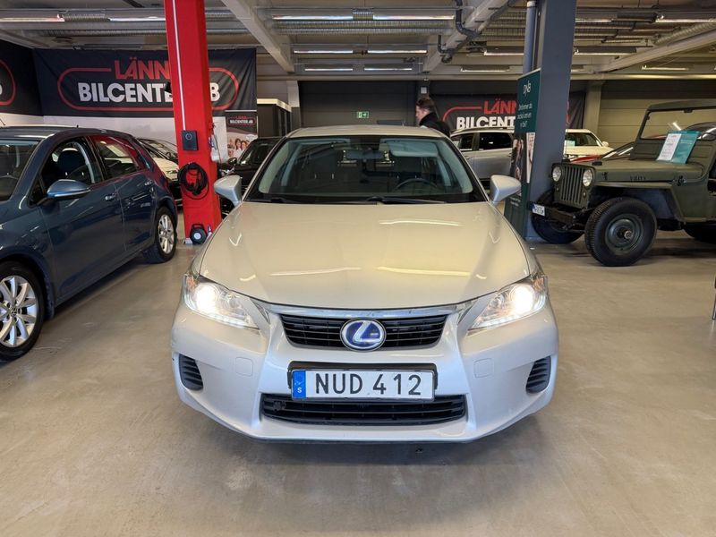 Lexus CT bild 2