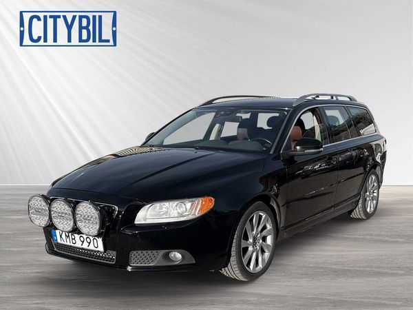 Volvo V70 D5 215hk Summum Drag Värmare V-Däck - 2012