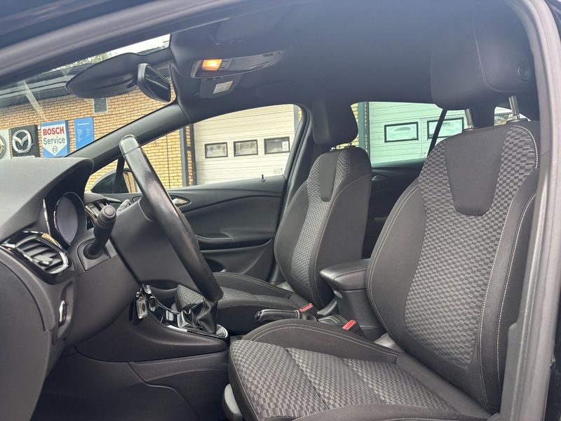 Opel Astra bild 12