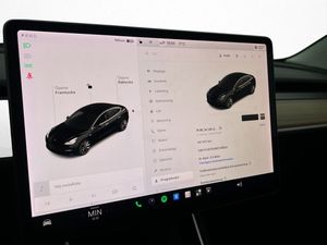 Tesla Model 3 bild 26