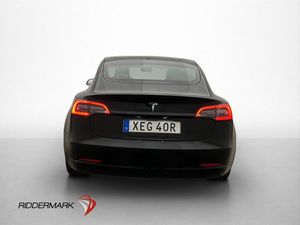 Tesla Model 3 bild 8