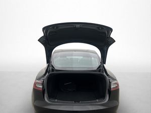 Tesla Model 3 bild 32