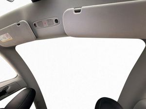 Tesla Model Y bild 23