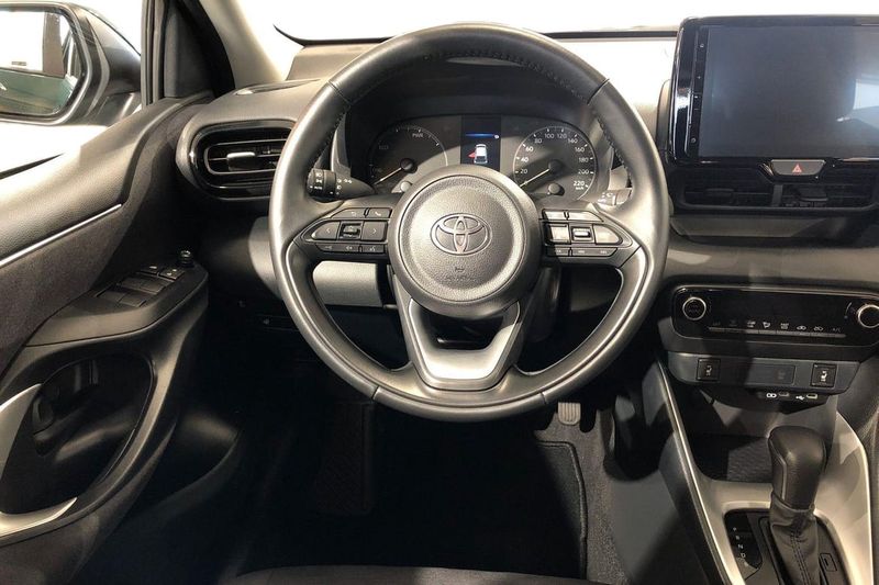 Toyota Yaris bild 11