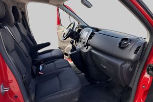 Nissan NV300 bild 9