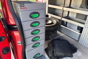 Nissan NV300 bild 16