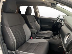 Toyota Auris bild 11