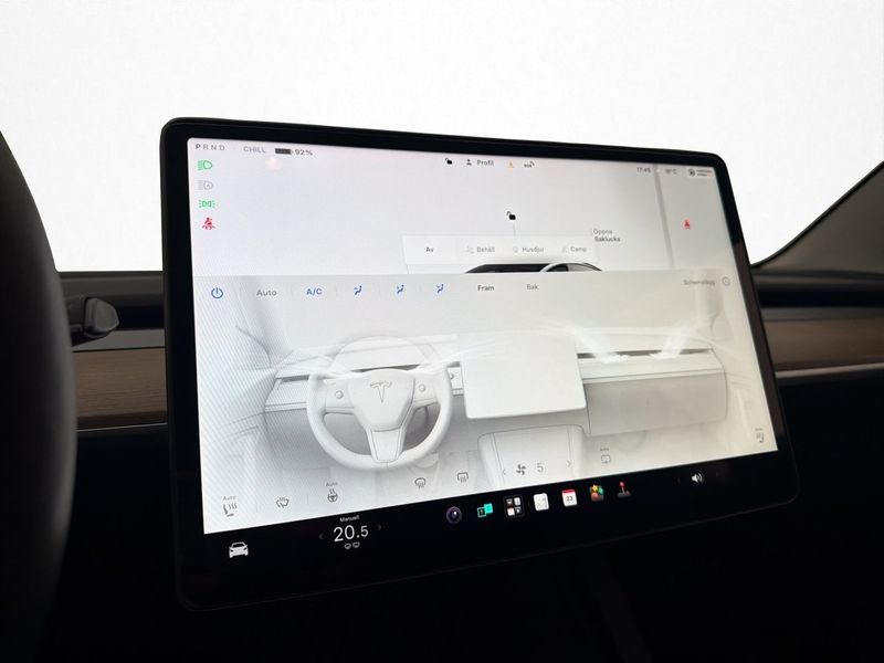 Tesla Model 3 bild 22