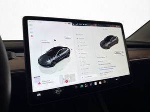 Tesla Model 3 bild 26