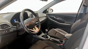 Hyundai i30 bild 7