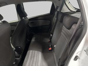 Toyota Yaris bild 11