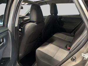 Toyota Auris bild 11