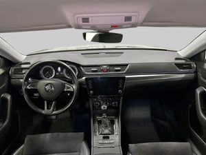 Skoda Superb bild 12