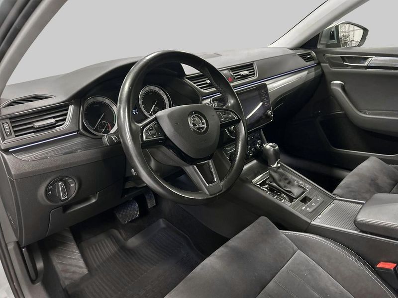 Skoda Superb bild 14