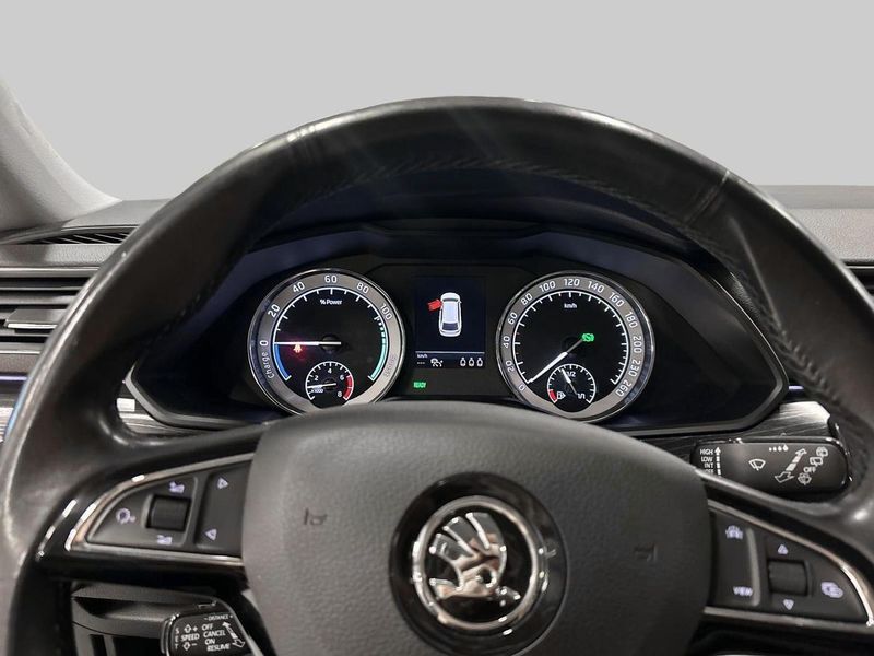 Skoda Superb bild 15