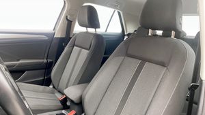 Volkswagen T-Roc bild 8