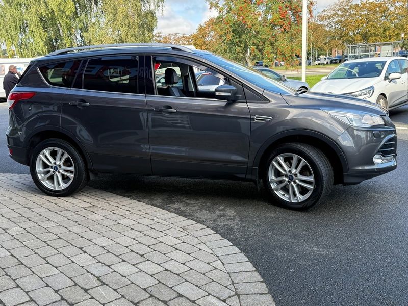 Ford Kuga bild 3