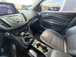 Ford Kuga bild 16