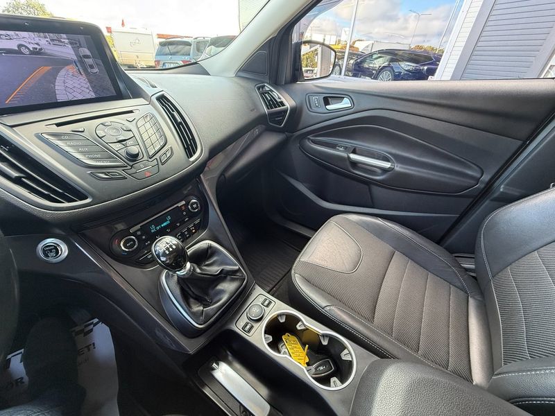 Ford Kuga bild 16