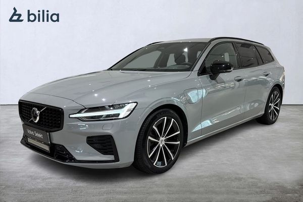 Volvo V60 Recharge T8 Plus Dark, Dragkrok. LED-ramp. - 2024