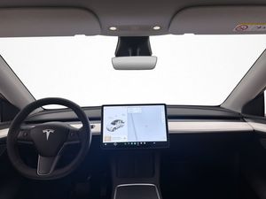 Tesla Model Y bild 14