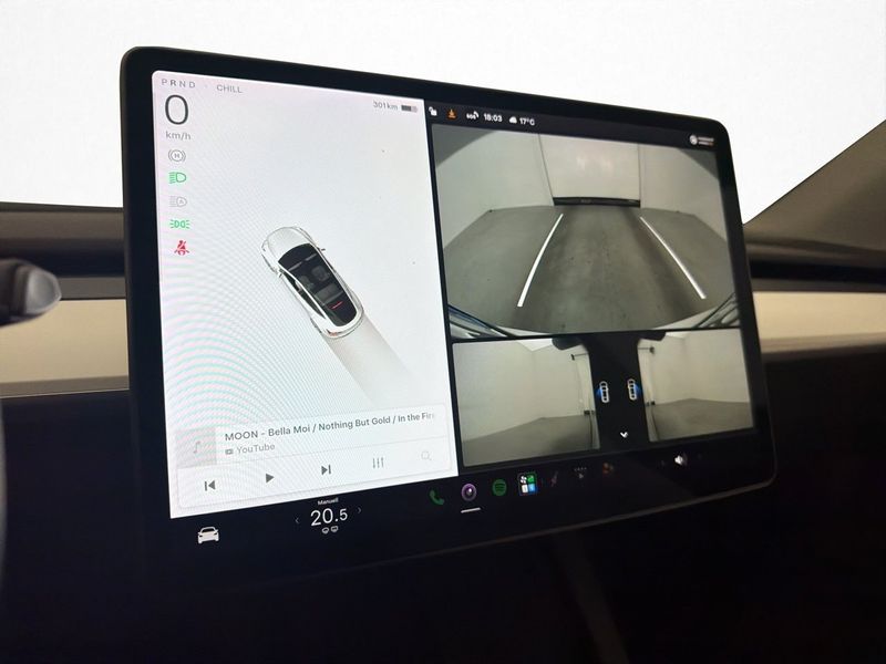Tesla Model Y bild 16