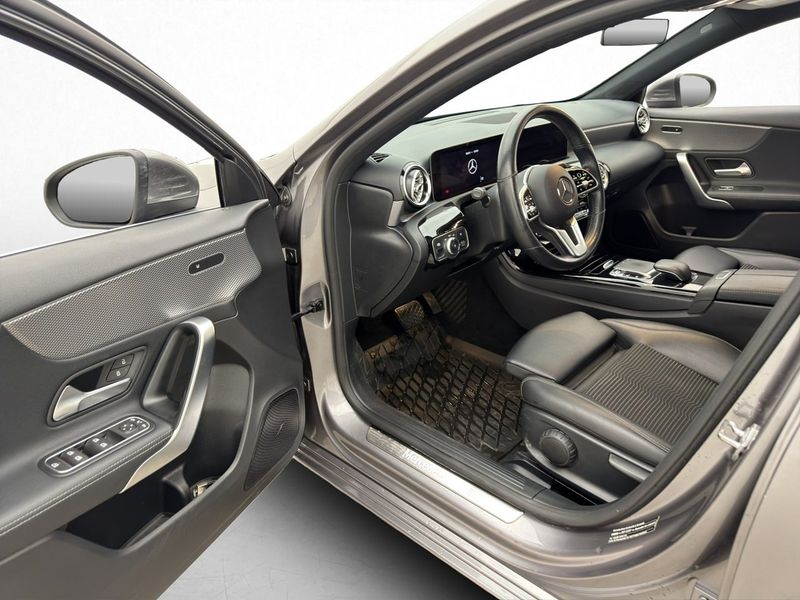 Mercedes A180 bild 8