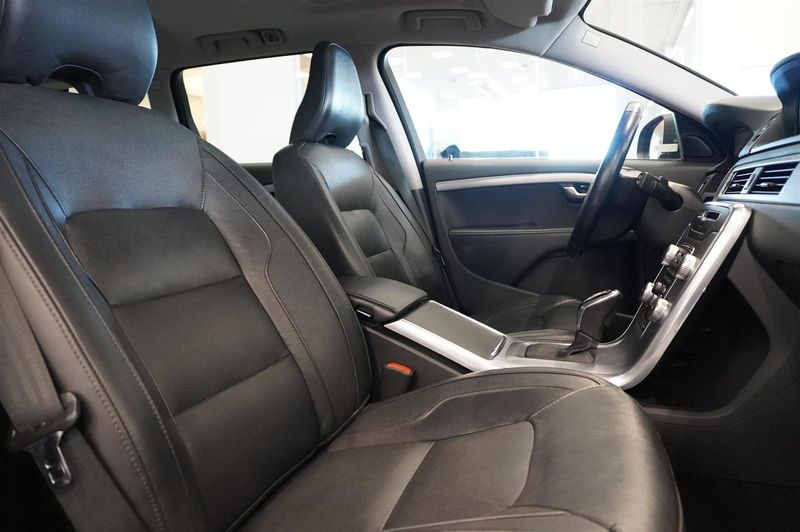 Volvo V70 bild 4