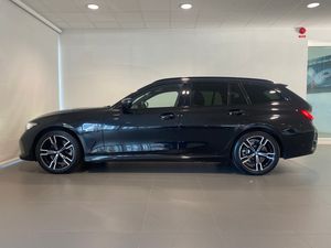 BMW 330 bild 2