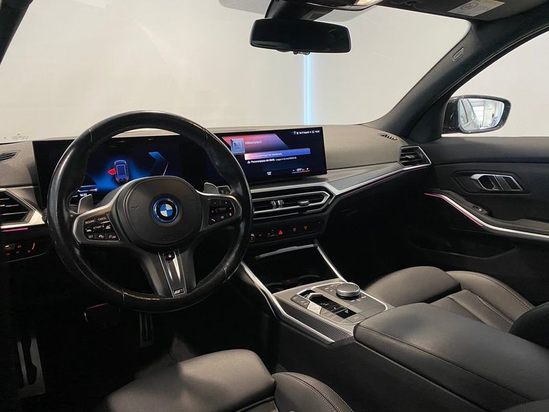 BMW 330 bild 5