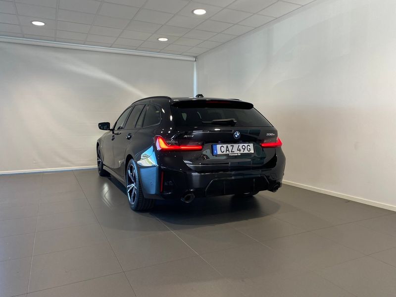 BMW 330 bild 11