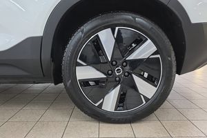 Volvo EX40 bild 17
