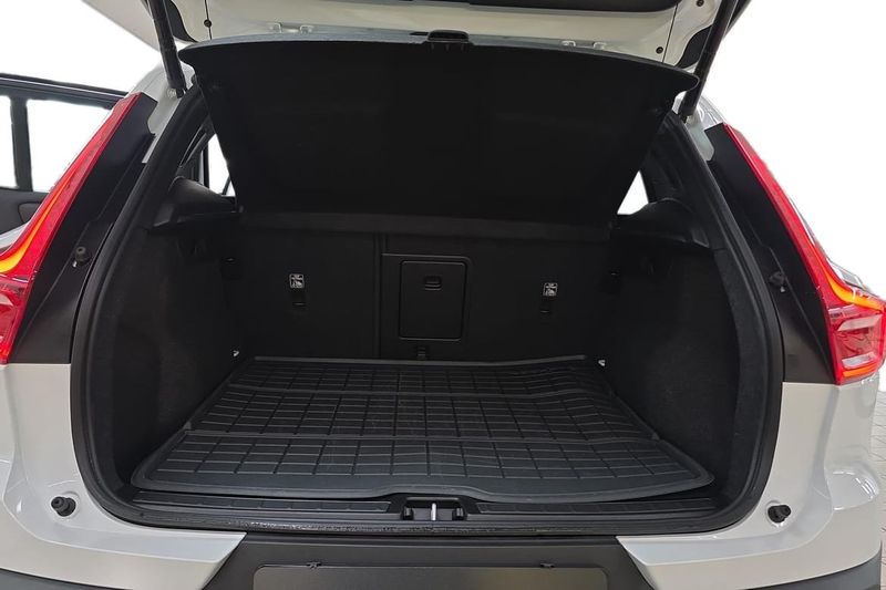 Volvo EX40 bild 12