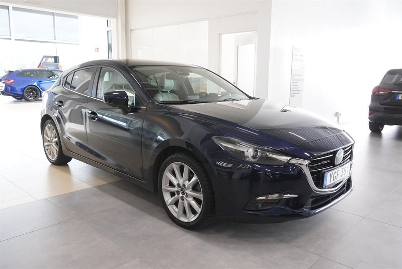 Mazda 3 bild 2